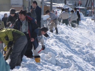 ガードレールの雪かきボランティアに参加しました③